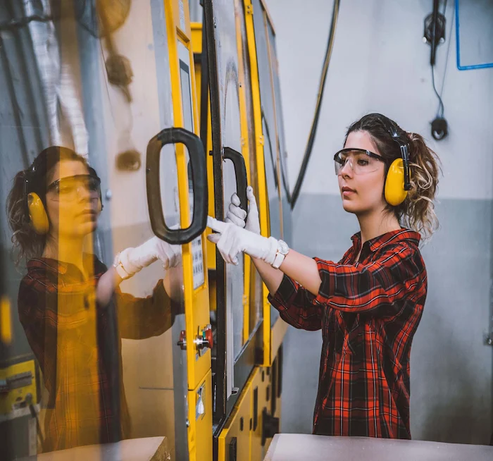 Daily Workplace Safety Tips in Manufacturing